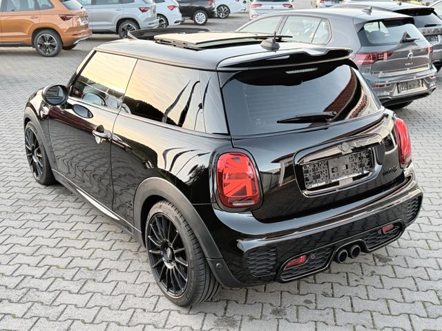 Mini Cooper S Automatik 192PS All Black 8xRad HU neu — Bild 11