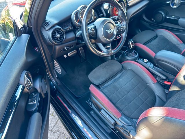 Mini Cooper S Automatik 192PS All Black 8xRad HU neu — Bild 22