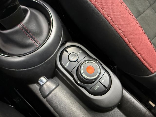 Mini Cooper S Automatik 192PS All Black 8xRad HU neu — Bild 28