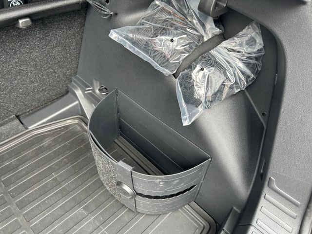 Skoda Fabia IV Monte Carlo DSG Navi 5JGar Assist+ -29% — Bild 11