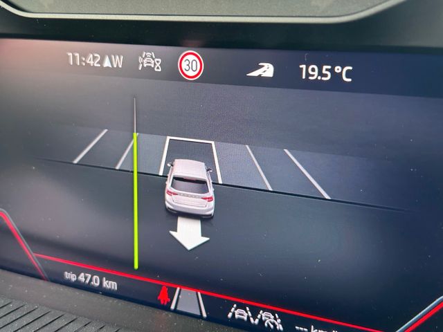 Skoda Fabia IV Monte Carlo DSG Navi 5JGar Assist+ -29% — Bild 28