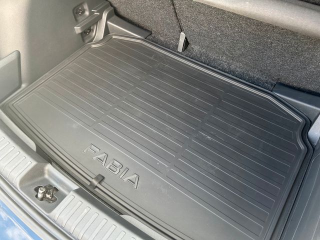 Skoda Fabia IV Selection *5JGarantie SmartLink LED — Bild 8