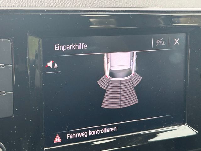 Skoda Fabia Active 8xRad Einparkhilfe Sitzheizung Klim — Bild 13