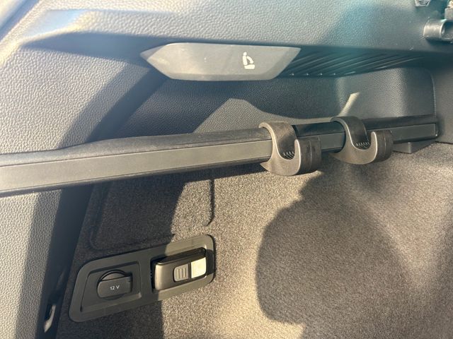 Skoda Karoq Drive 125 DSG ACC Kamera Canton Navi — Bild 9