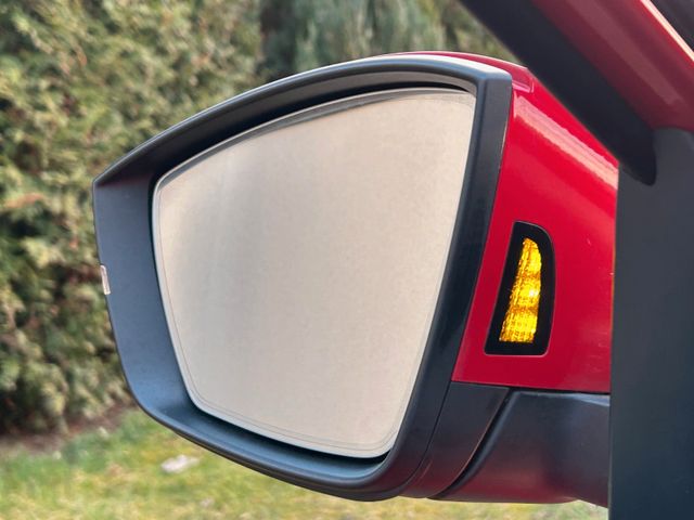 Skoda Karoq Drive 125 DSG ACC Kamera Canton Navi — Bild 12