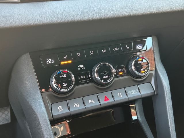Skoda Karoq Drive 125 DSG ACC Kamera Canton Navi — Bild 27