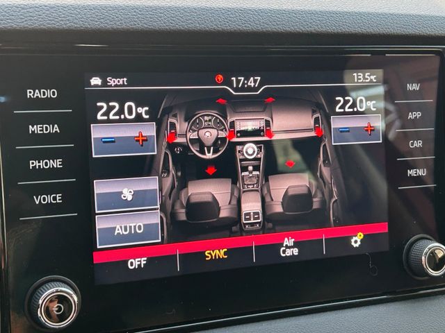 Skoda Karoq Drive 125 DSG ACC Kamera Canton Navi — Bild 38