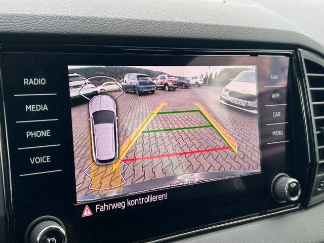 Skoda Karoq Selection DSG DplBoden ElektrHeck Navi — Bild 19