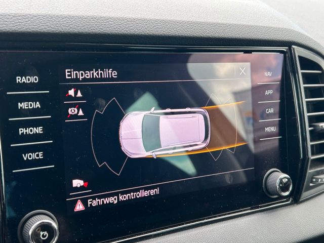 Skoda Karoq Selection DSG DplBoden ElektrHeck Navi — Bild 20