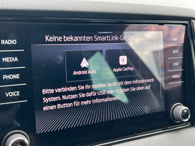 Skoda Karoq Selection DSG DplBoden ElektrHeck Navi — Bild 25