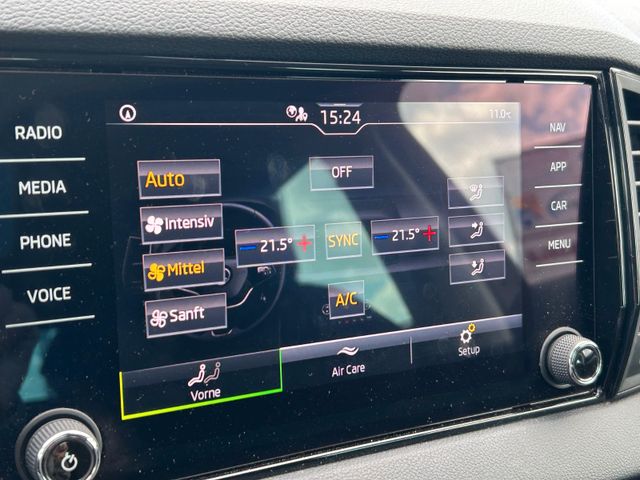 Skoda Karoq Selection DSG DplBoden ElektrHeck Navi — Bild 26