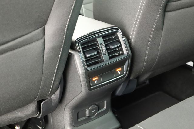 Skoda Karoq Sportline 360Kam Matrix Canton 19" NaviCol — Bild 22