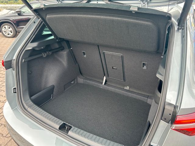 Skoda Karoq FL DSG Sportline AHK BehWind 5JGarantie — Bild 10
