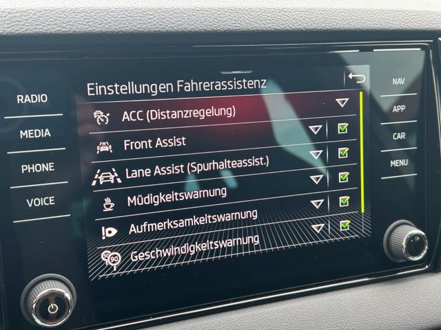 Skoda Karoq FL DSG Sportline AHK BehWind 5JGarantie — Bild 31