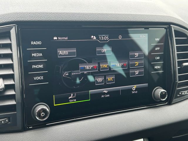 Skoda Karoq FL DSG Sportline AHK BehWind 5JGarantie — Bild 43