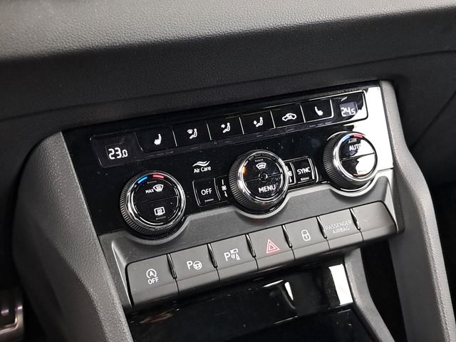 Skoda Karoq Sportline 2.0TDI 4x4 360Kam AHK 19" — Bild 19