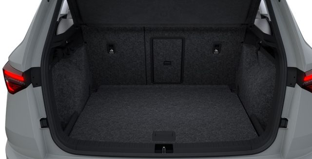 Skoda Karoq Selection DSG AHK Navi LED Kamera DplBoden — Bild 6