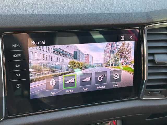 Skoda Kodiaq Sportline 4x4 7Sitz AHK Standheiz 360Kam — Bild 34