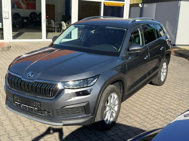 Skoda Kodiaq Style DSG 4x4 200PS AHK DplBoden Assist+ — Bild 5