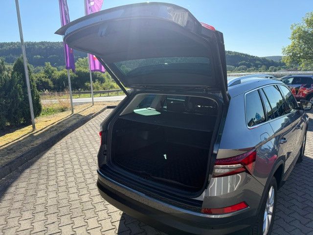 Skoda Kodiaq Style DSG 4x4 200PS AHK DplBoden Assist+ — Bild 6