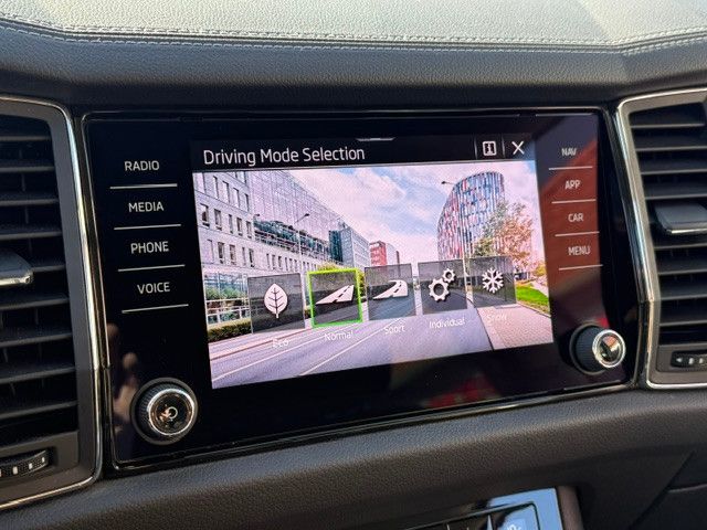 Skoda Kodiaq Style DSG 4x4 200PS AHK DplBoden Assist+ — Bild 29