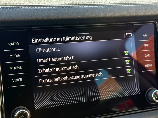 Skoda Kodiaq Style DSG 4x4 200PS AHK DplBoden Assist+ — Bild 38