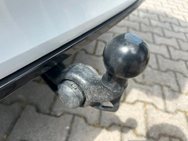 Skoda Octavia IV Combi 1.5 mHEV Sportline AHK Assist+ — Bild 12