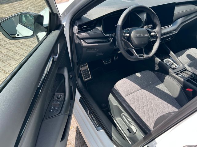 Skoda Octavia IV Combi 1.5 mHEV Sportline AHK Assist+ — Bild 15