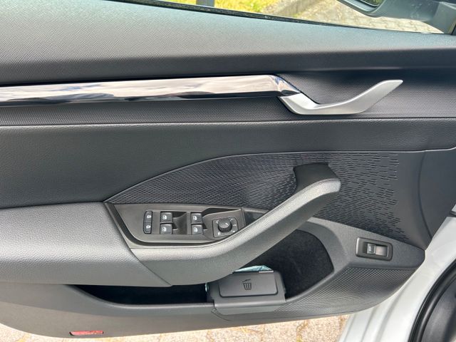 Skoda Octavia IV Combi 1.5 mHEV Sportline AHK Assist+ — Bild 16