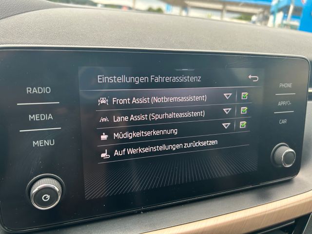Skoda Scala Selection 1.5 AHK Navi Kamera 5JGarantie — Bild 21