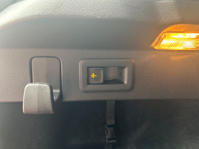 Skoda Scala FL Monte Carlo Matrix AHK Navi DplBoden — Bild 11