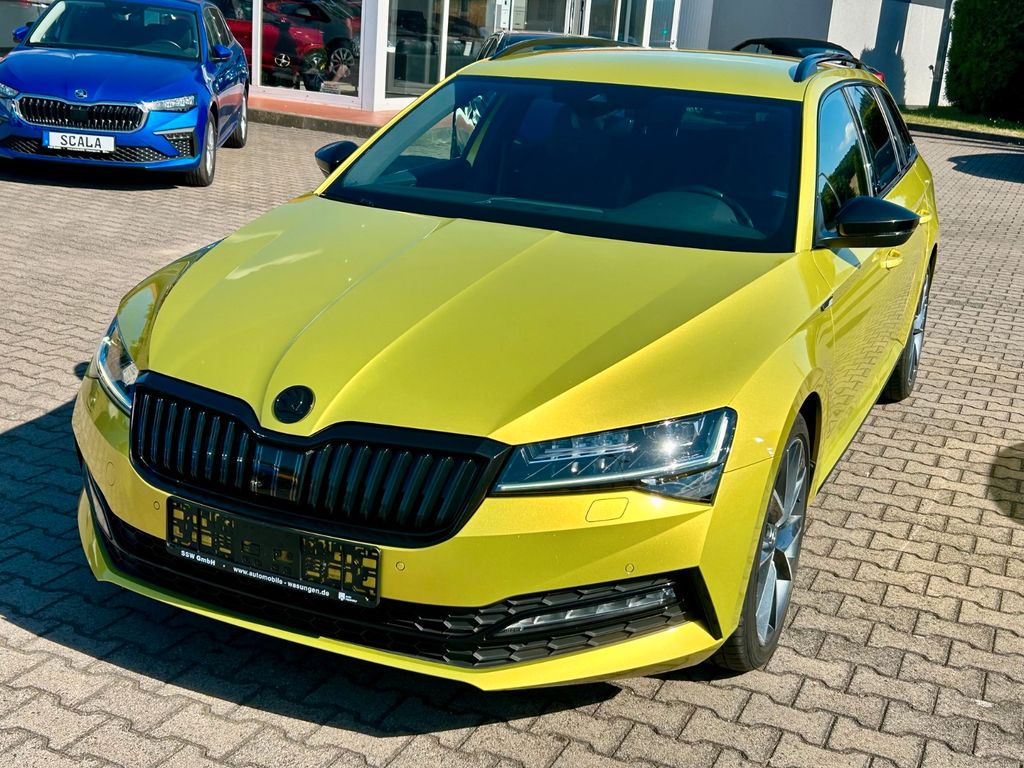 Skoda Superb Combi 2.0TDI Sportline Standheiz Matrix