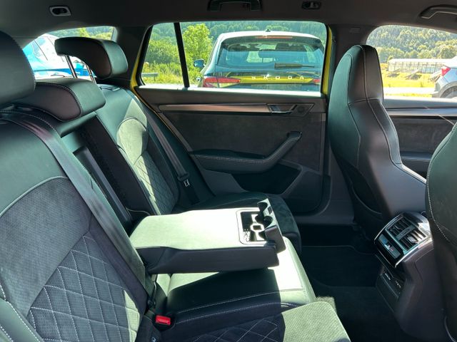 Skoda Superb  Combi 2.0TDI  Sportline Standheiz Matrix — Bild 13