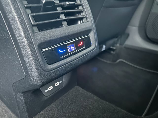 Volkswagen Golf Variant R-Line DSG *VWGarantie -2029  8xRad — Bild 17