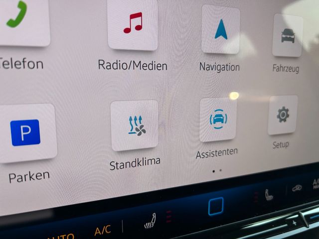 Volkswagen Golf VIII Lim. 1.5 TSI  "Goal" Standheiz -31%UVP — Bild 40