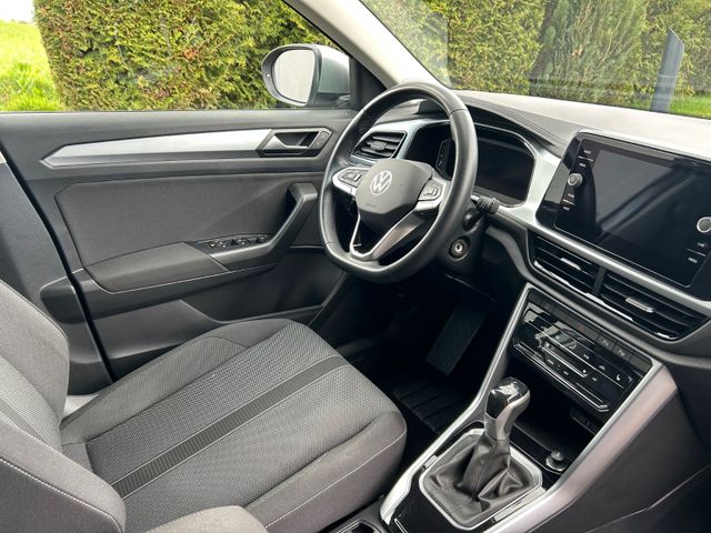 Volkswagen T-Roc Life 1.5 DSG *LED / Kamera / Elektr.Heck — Bild 20