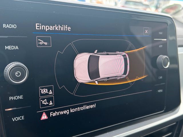 Volkswagen T-Roc Life 1.5 DSG *LED / Kamera / Elektr.Heck — Bild 27