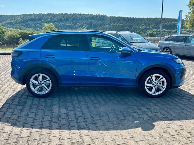 Volkswagen T-Roc 1.5 eTSI DSG Life Led+ 18" Kam 5jGarantie — Bild 4