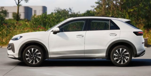Volkswagen T-Roc 1.5 eTSI Life *VW Garantie -2029 / 8xRad — Bild 5